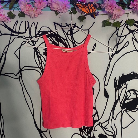 ❤️🔥3 / 30❤️🔥 Urban Planet Hot Pink High Neck Crop Top Small - Picture 4 of 4